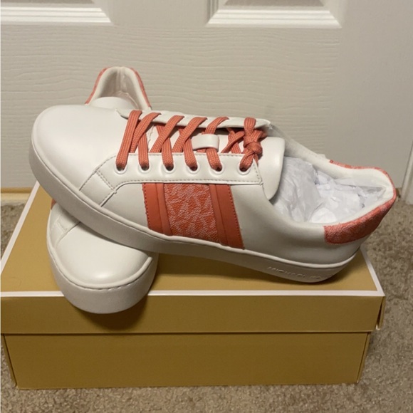 🌟HP🌟NWT Michael Kors Poppy Lace Up - Picture 6 of 7